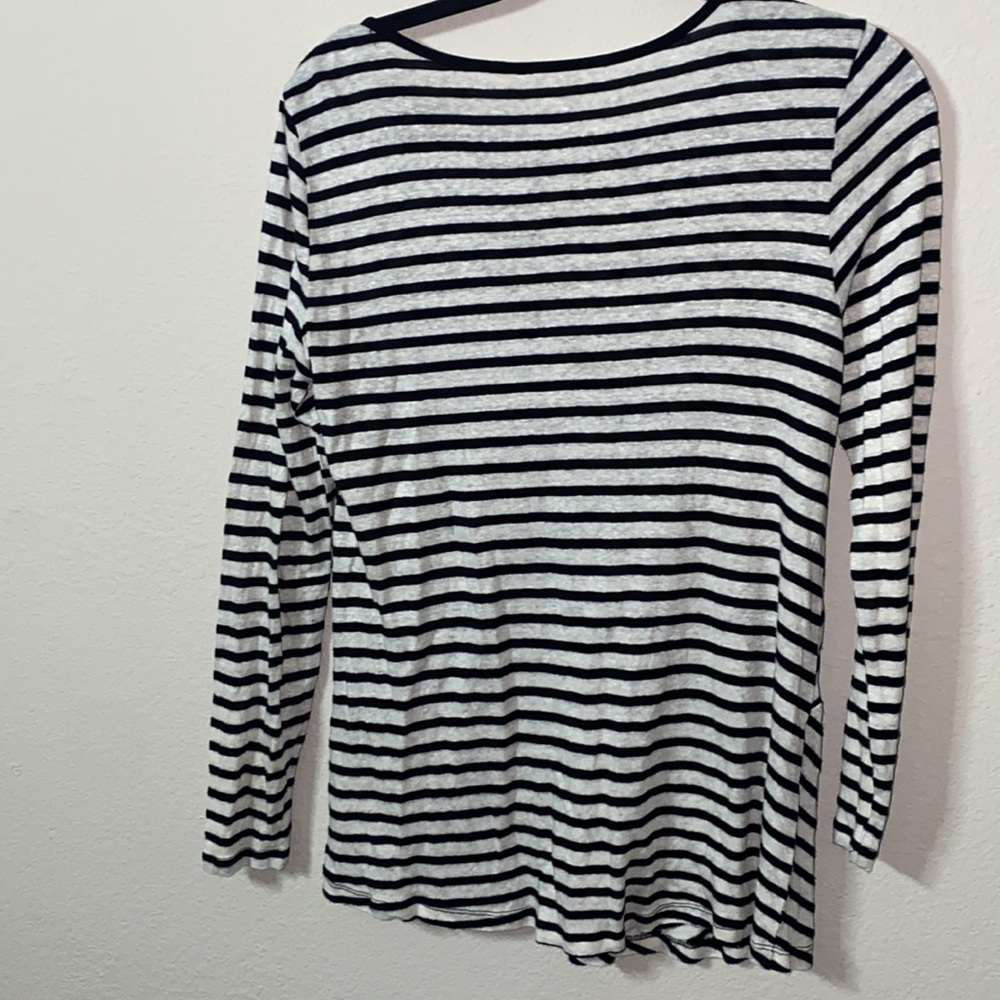 🛍️Soft Surroundings Striped fun Black and White patterned  Women's Top! - Picture 8 of 8